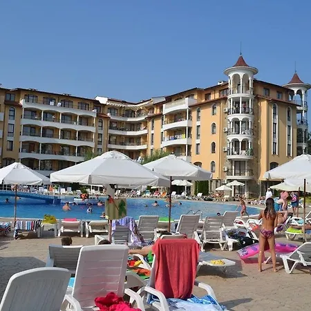 Studio In Royal Sun Apartamento