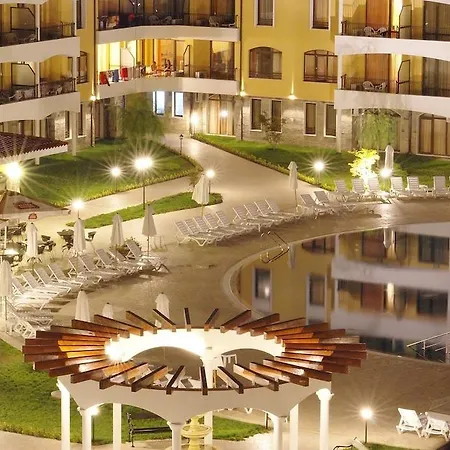 Апартамент Studio In Royal Sun