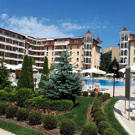 Studio In Royal Sun Apartamento